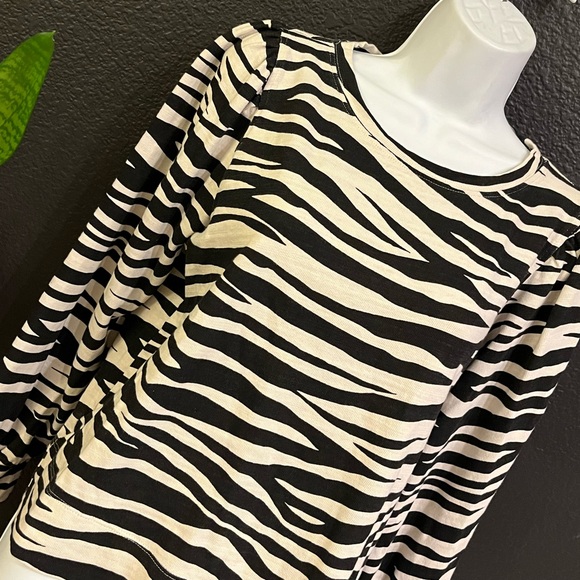 Loft long sleeve animal print blouse - Picture 8 of 8